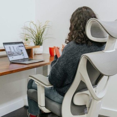 ¿Cómo elegir la mejor silla ergonómica para la oficina?