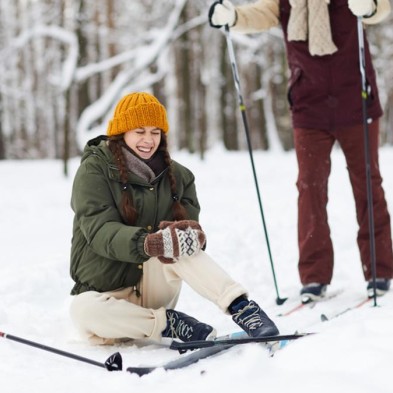 Arranca la temporada de nieve: protege tus rodillas y esquía con tranquilidad